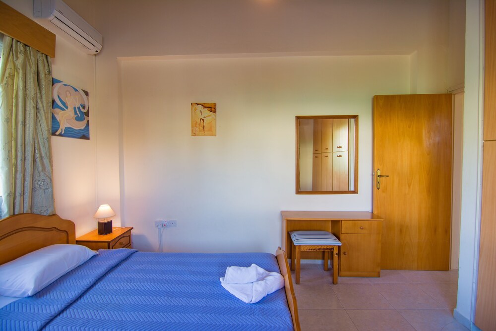 Corallia Villa ,3 Bedrooms see and Forest View view 5
