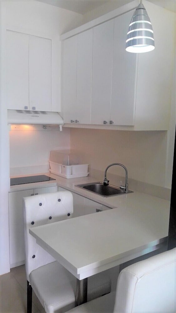 City Suites Ramos Tower view 5