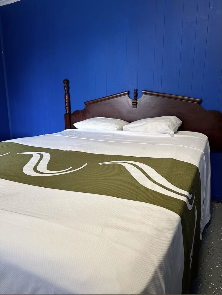 Montgomery Vacations - Travel Inn - Property Image 12