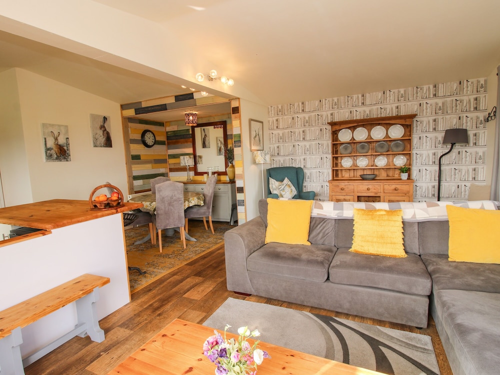 Dragonfly Lodge