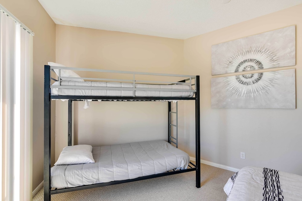 Pet-friendly Galveston Home w/ Wraparound Deck