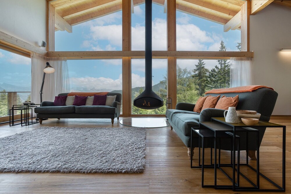 Chalet Les Etablonsluxury Chaletski-in Ski-out view 3