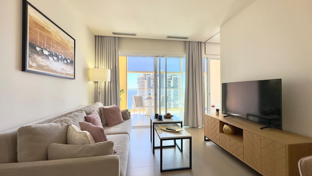 Intempo Residence