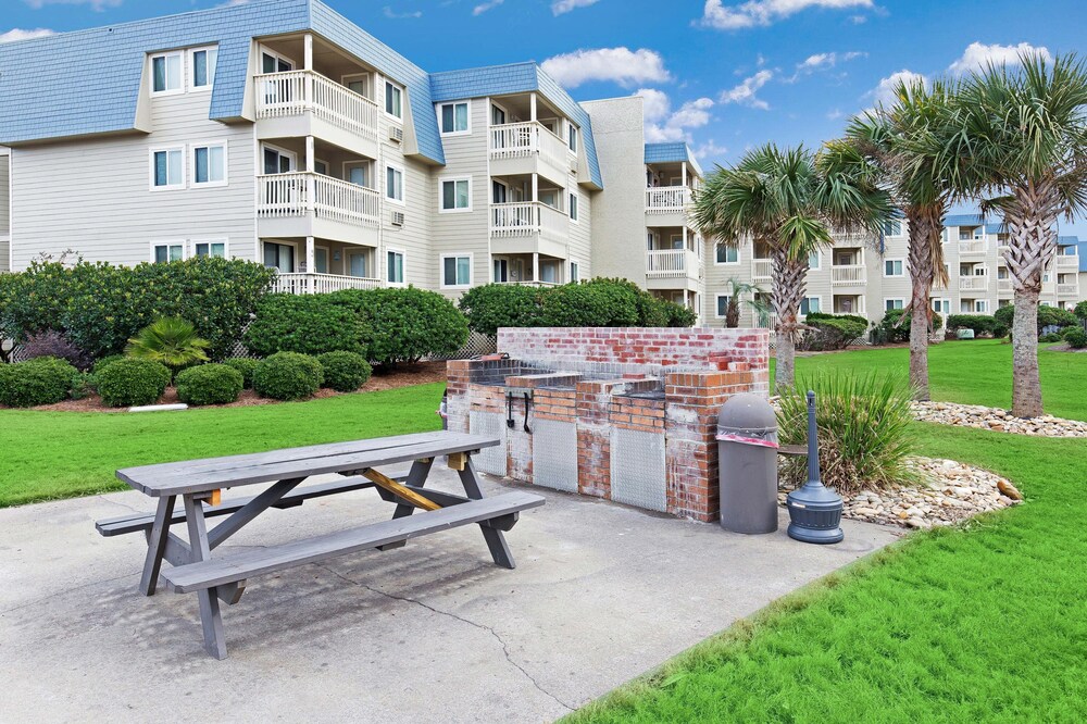 A Place At The Beach Iv G328 2 Bedroom Condo