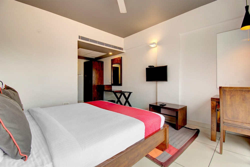 Elite Stays at Ulsoor Near Halasuru Metro Station