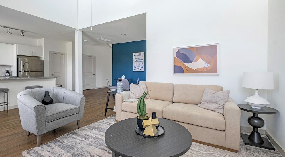 Landing Apartments Waller