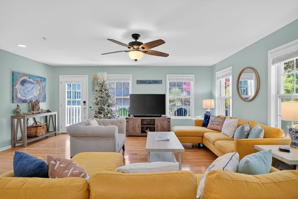Sandy Toes Hideaway 3 Bedroom Home