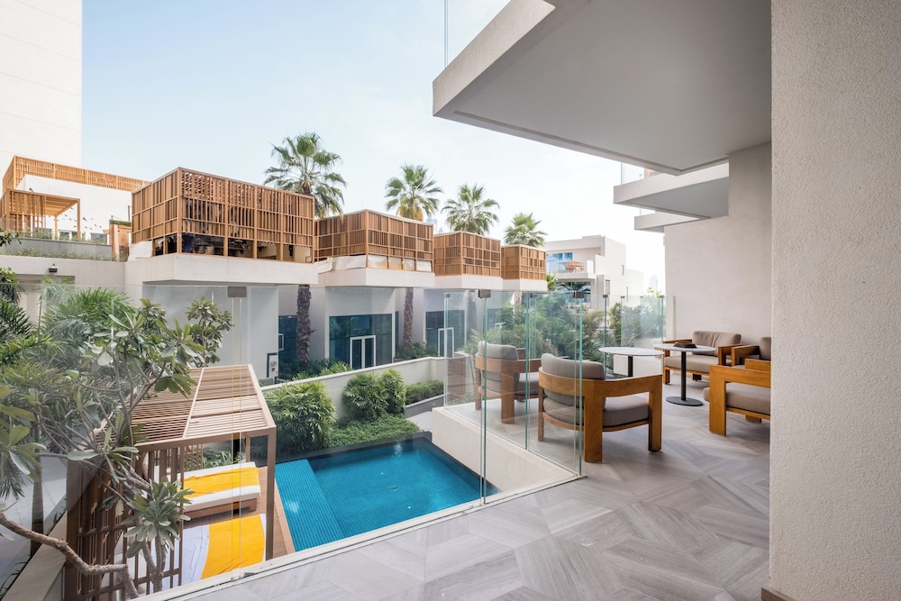 Five Palm Jumeirah Residences -Mint Stay