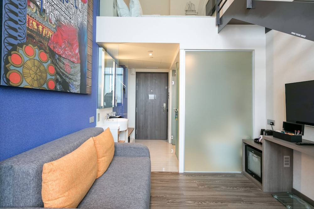 Mercure Singapore Bugis 6