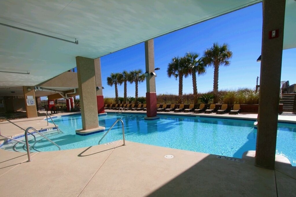 Bahama Sands 702