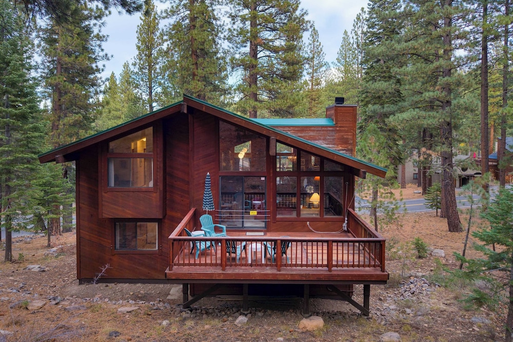 Northstar Hideaway by Avantstay 5mins to Skiing!