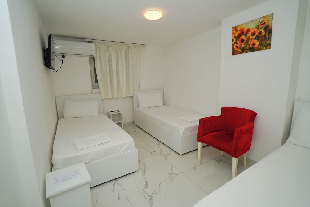 Enles Hotel