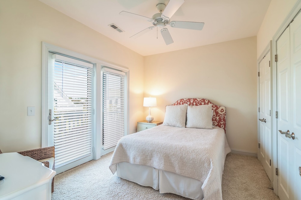 Lachicotte Vacation Rentals