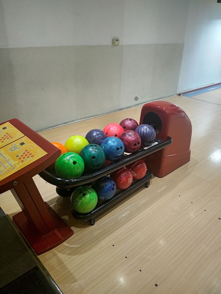 RestaurantBowling