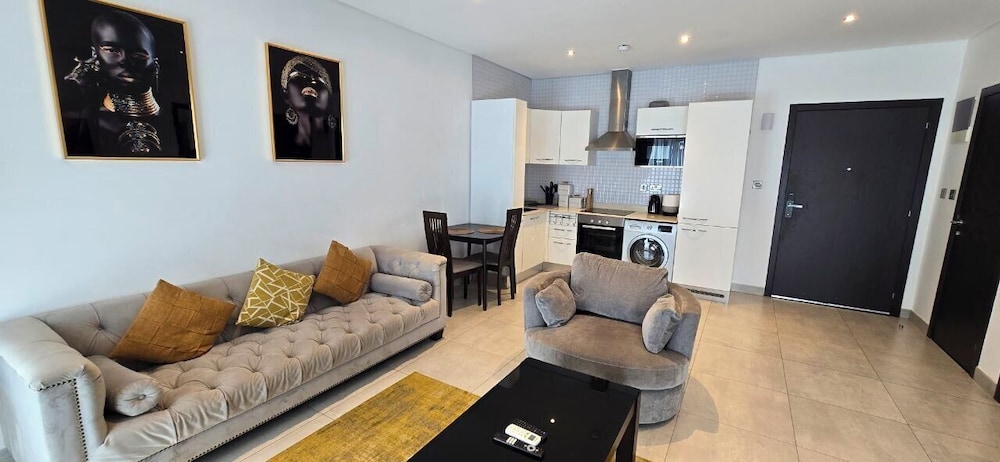 The Signature Apartments