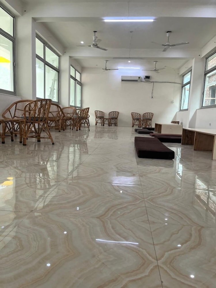 Bunk Hostel Rishikesh