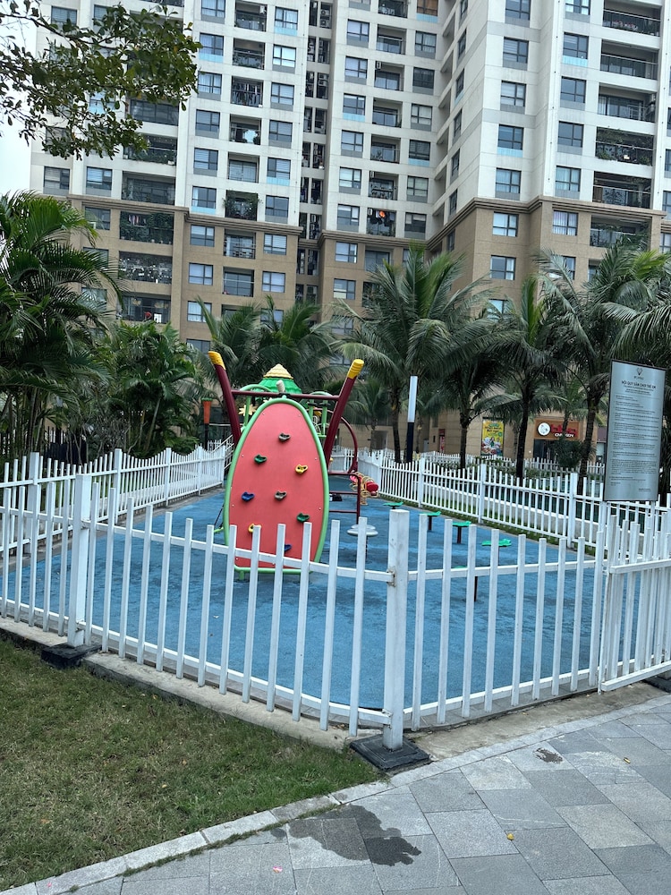 Hagi APT - Vinhomes D'Capitale in Ha Noi