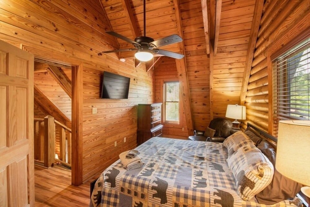 Er25 - Country Days 2 Bedroom Cabin