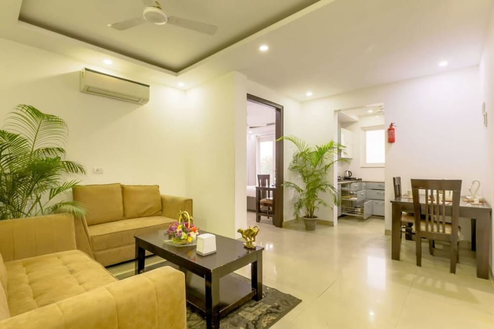 Modern City Retreat 2bhk Paras Fortis Balcony