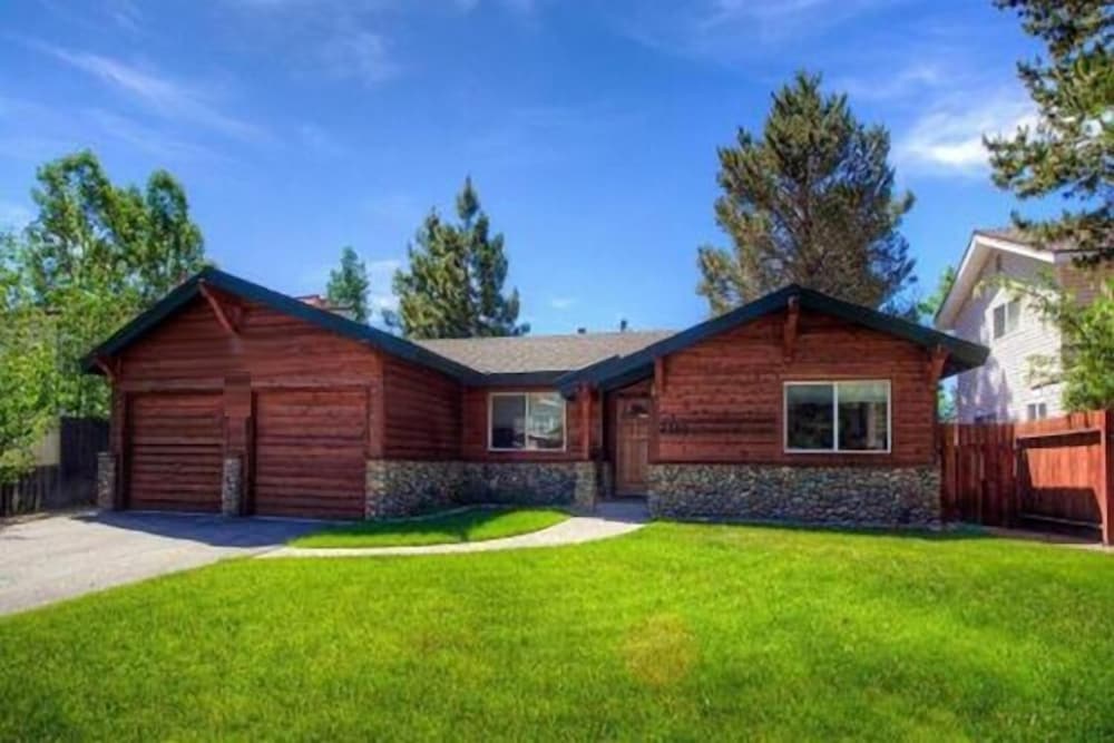 2186 Morro Drive 3 Bedroom Home