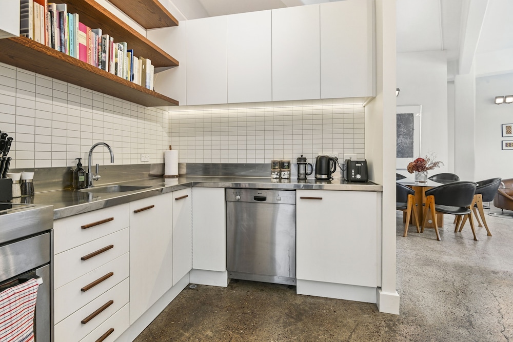 Elegant and modern space in Britomart view 4