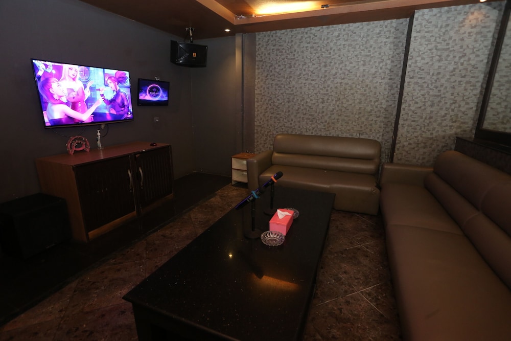 Aurora Rooms Mutiara Bekasi