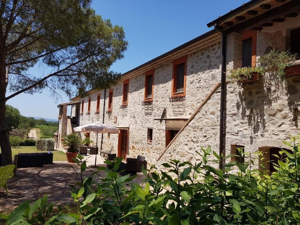 Tenuta Di Maro view 4