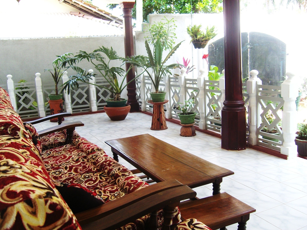 Sankarest Villa