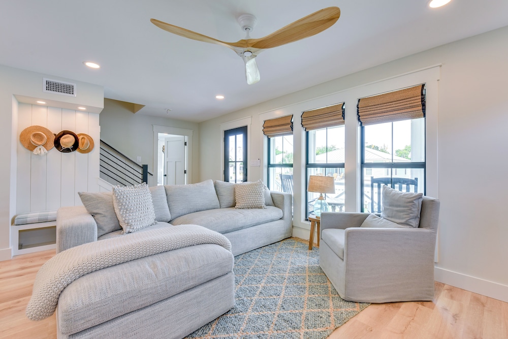 Walk to Laguna Beach: PCB Home w/ Pool Near Gulf!