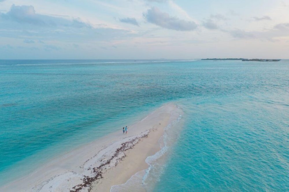 Azaya Beach Maldives Thulusdhoo