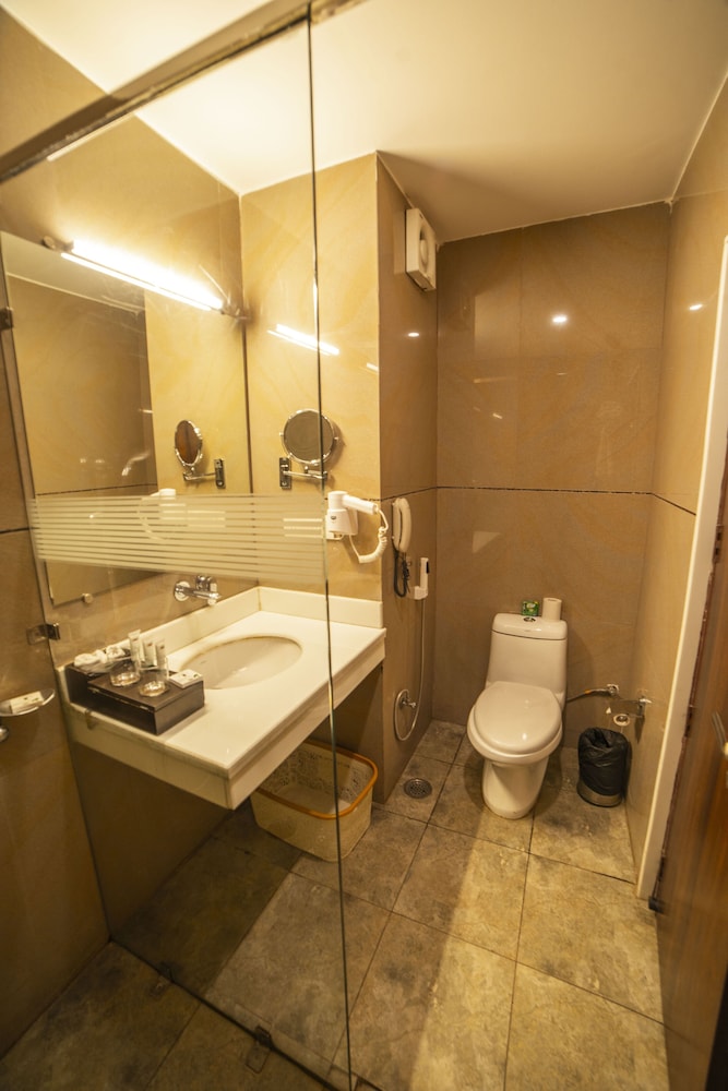 Hotel JSR Continental