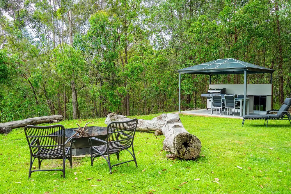 Cockatoo Cabin by Nebesa Nature Retreat