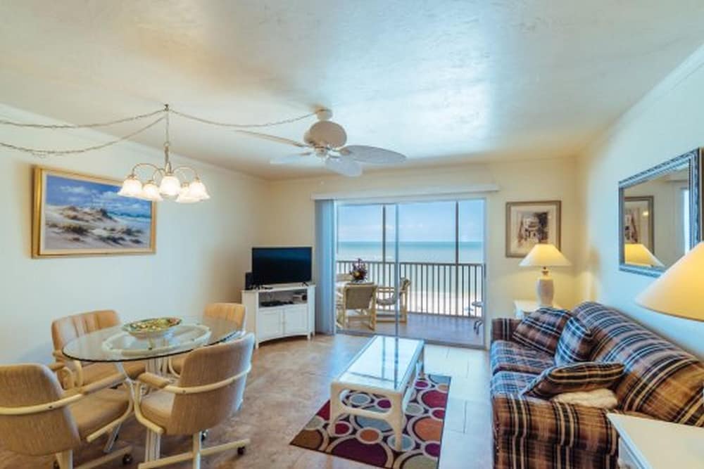 Gateway Villas by Coastal Vacation Properties