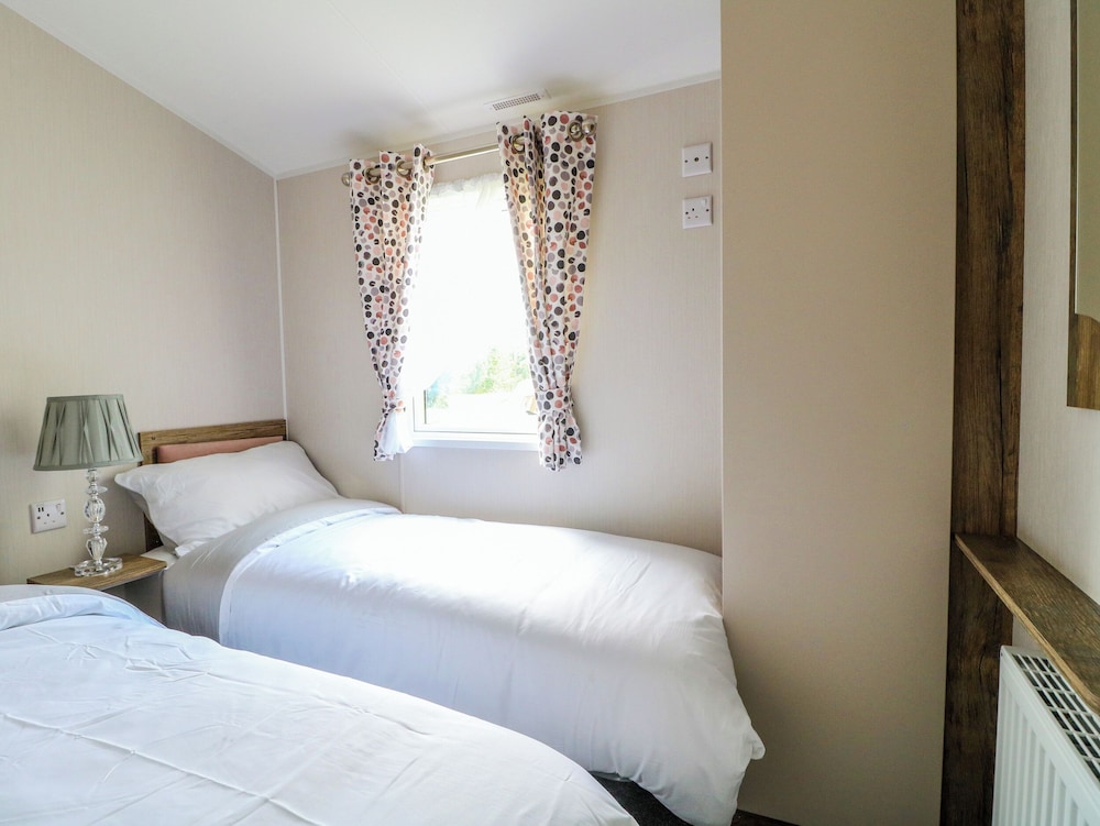 Stork Lodge