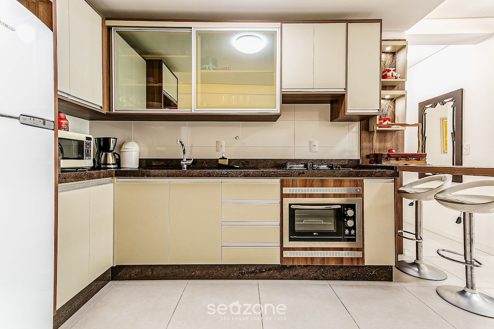 Lindo e Espacoso Apartamento nos Ingleses Sdo206