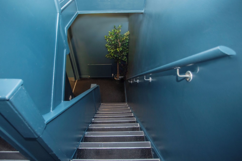 higgihaus 107 Sleeps 4 Monday - Friday
