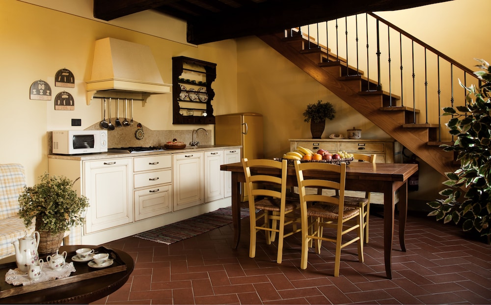 Agriturismo FATTORIA ROZZALUPI