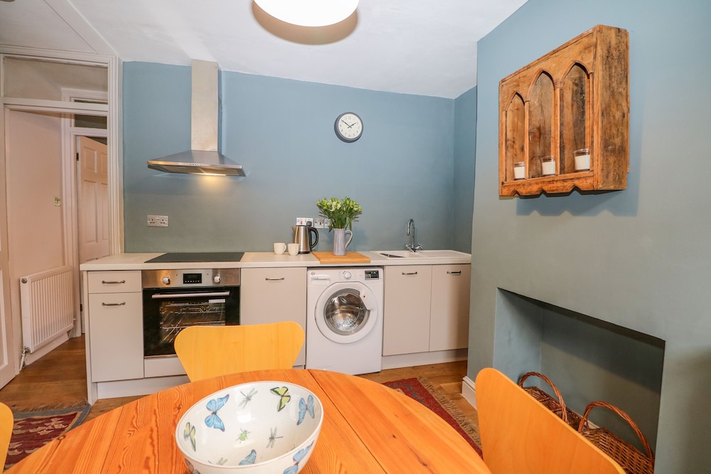 Cliffe Cottage