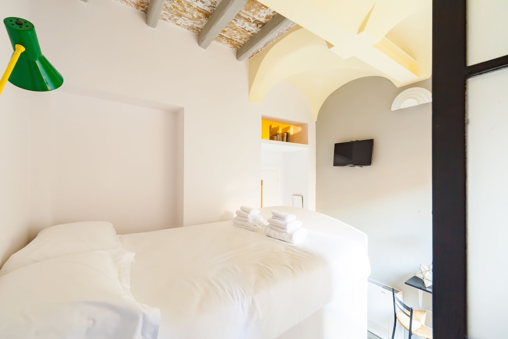 Babuccio Art Inn