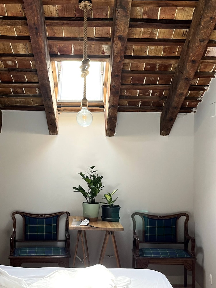 Duplex Loft And Home Office 140m2 Plus a 70m2 Terrace