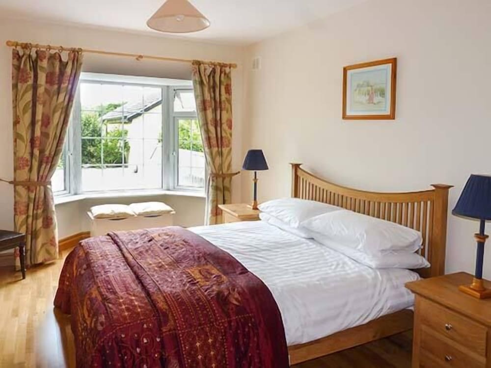 Lovers' Lodge view 4