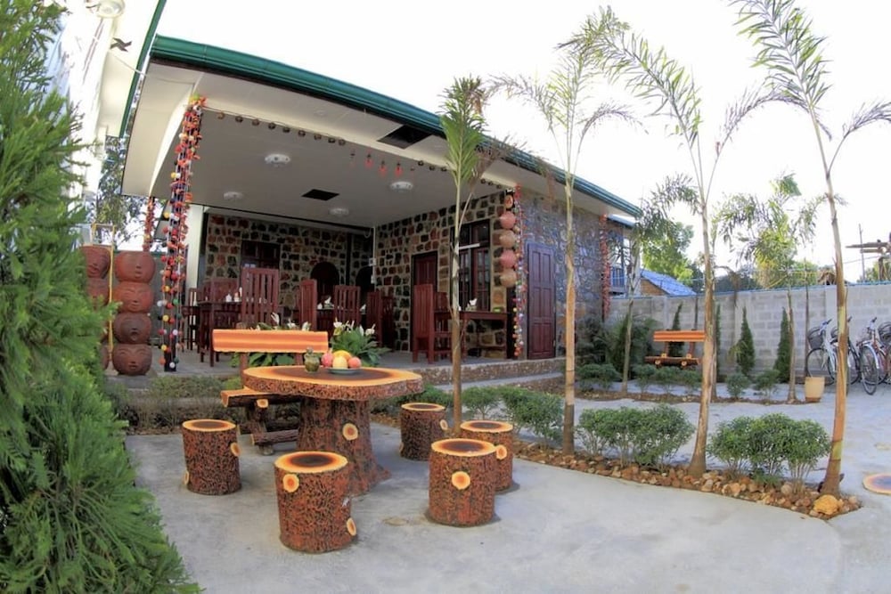 Lady Princess Motel 2