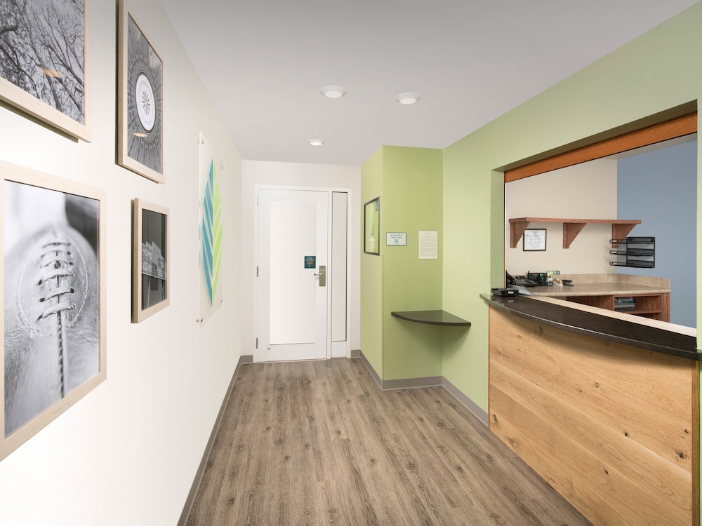 WoodSpring Suites Wilkes-Barre