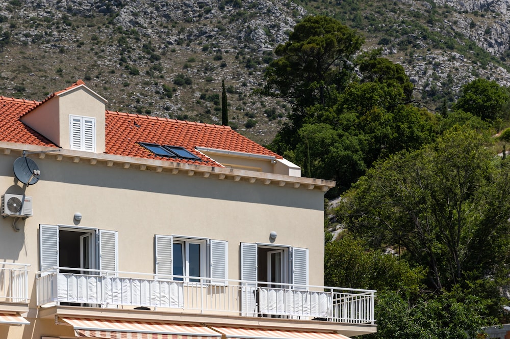 Apartments Silvija