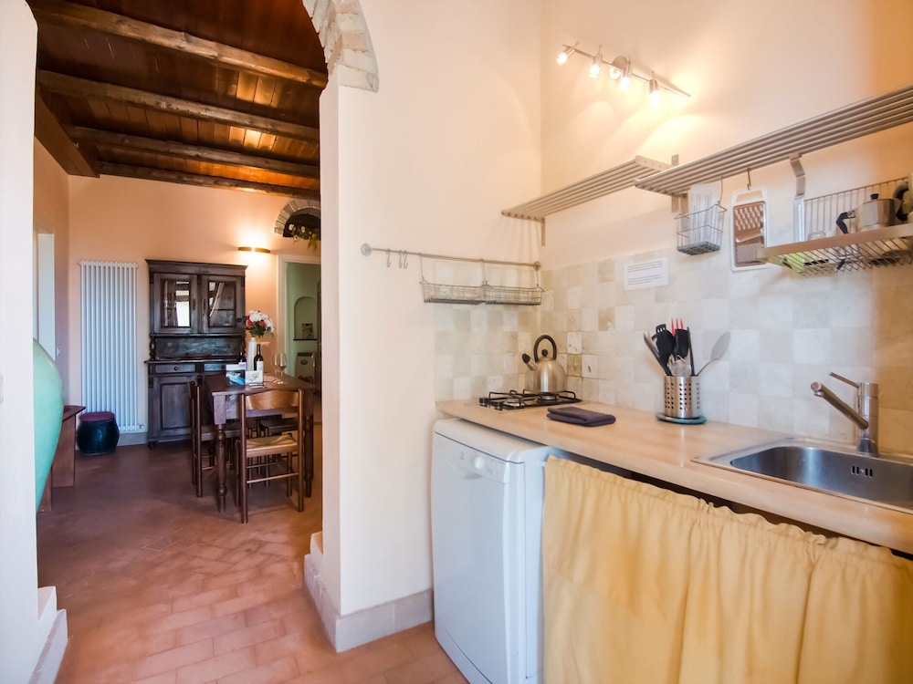 Apartment in Ascoli Near Mountains view 5