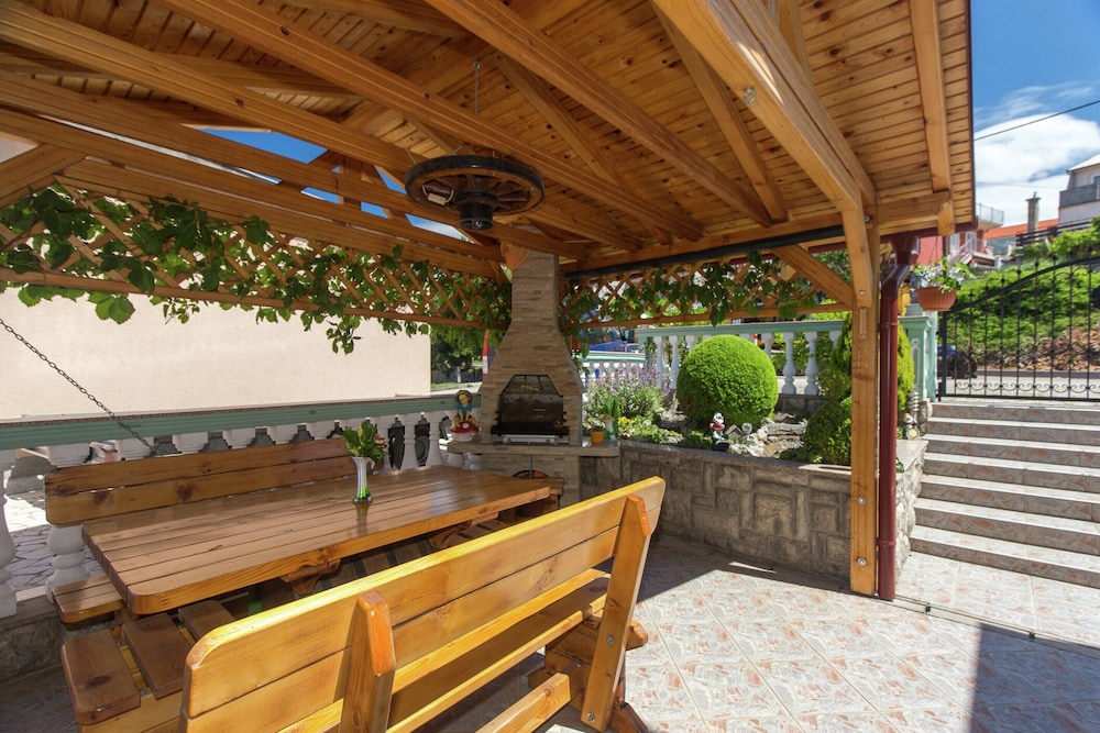 Apartment in Senj Near Seabeach