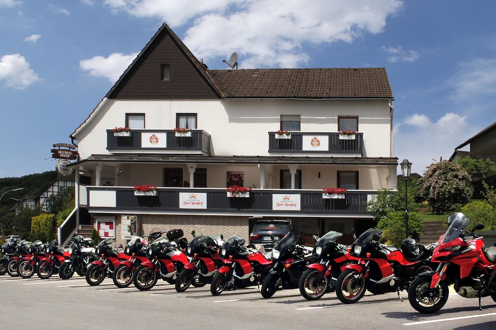 Landgasthof Zum Burghof