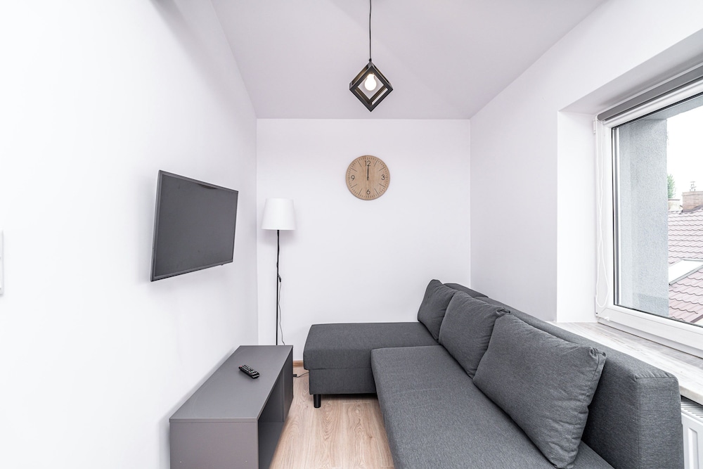 RentPlanet - Studio Olsza