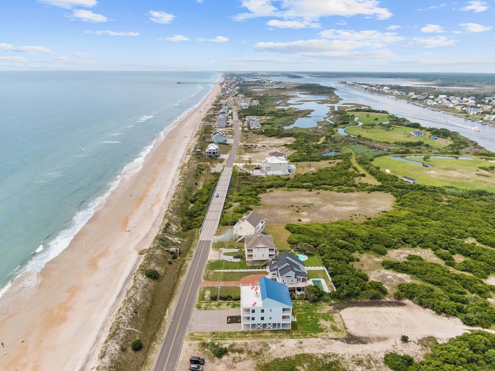Dune Our Thing by Topsail Realty