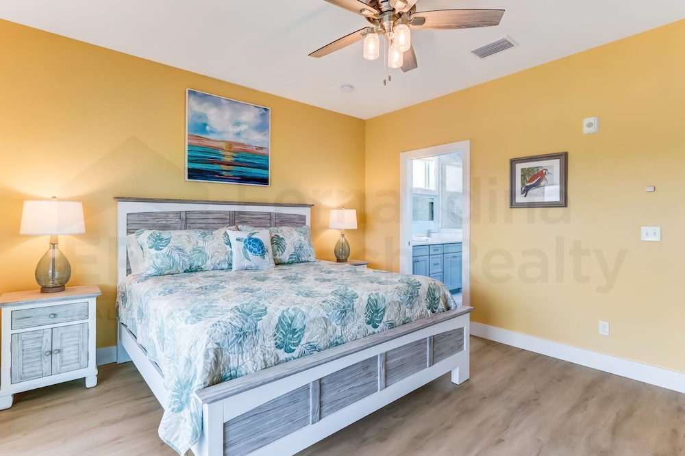 Fernandina Beach Vacations - 391 S Fletcher Ave C 3 Bedroom Townhouse by RedAwning - Property Image 39
